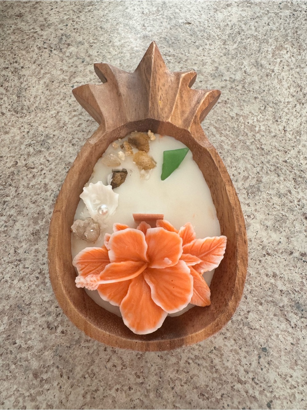 Pineapple acacia wood candle